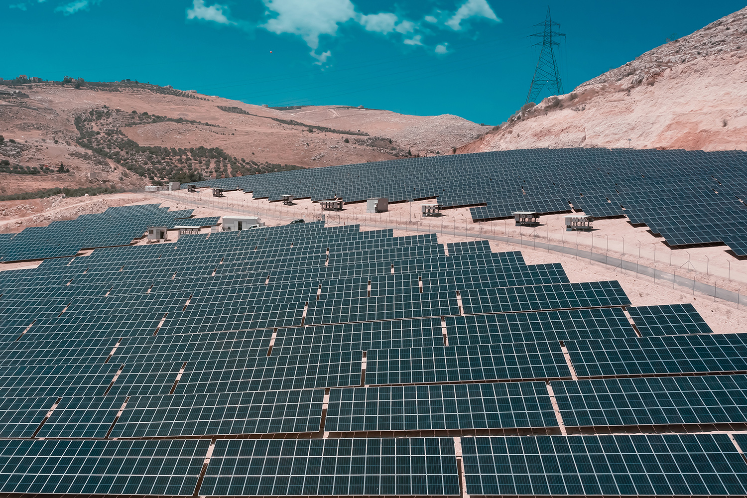 How To Keep A Solar Panels From Overcharging A Battery